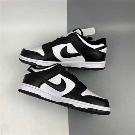 nike zwart wit dunk|nike dunks shoes for sale.